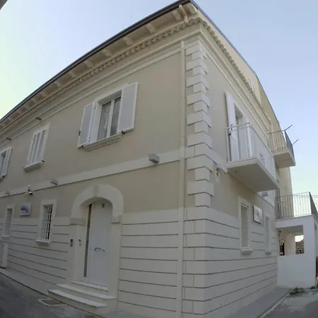 Holiday home Al Mare Casa Rossano Stazione