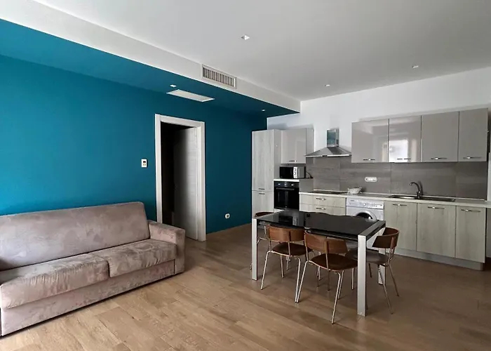 بيت للعطل Al Mare Casa Rossano Stazione