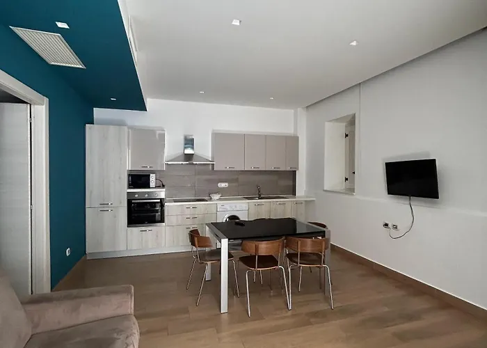 Al Mare Casa بيت للعطل Rossano Stazione